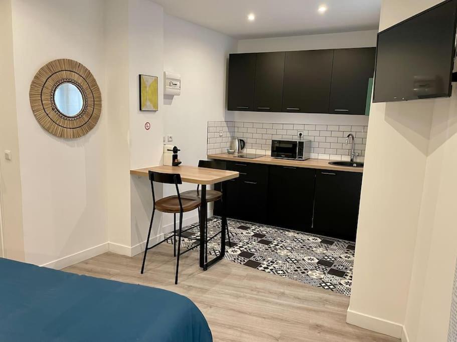 Le Moulin 3 - Appartement Tout Confort Centre Ville - Beziers - Wifi - Tv Connecte Esterno foto